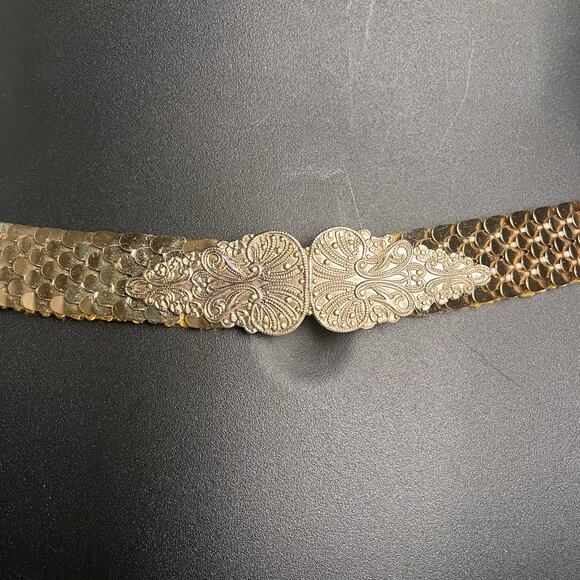 Vintage Gold Metal Fish Scale Stretch Belt Deco Waist Cinch Engraved Hooks 32 in main image 8